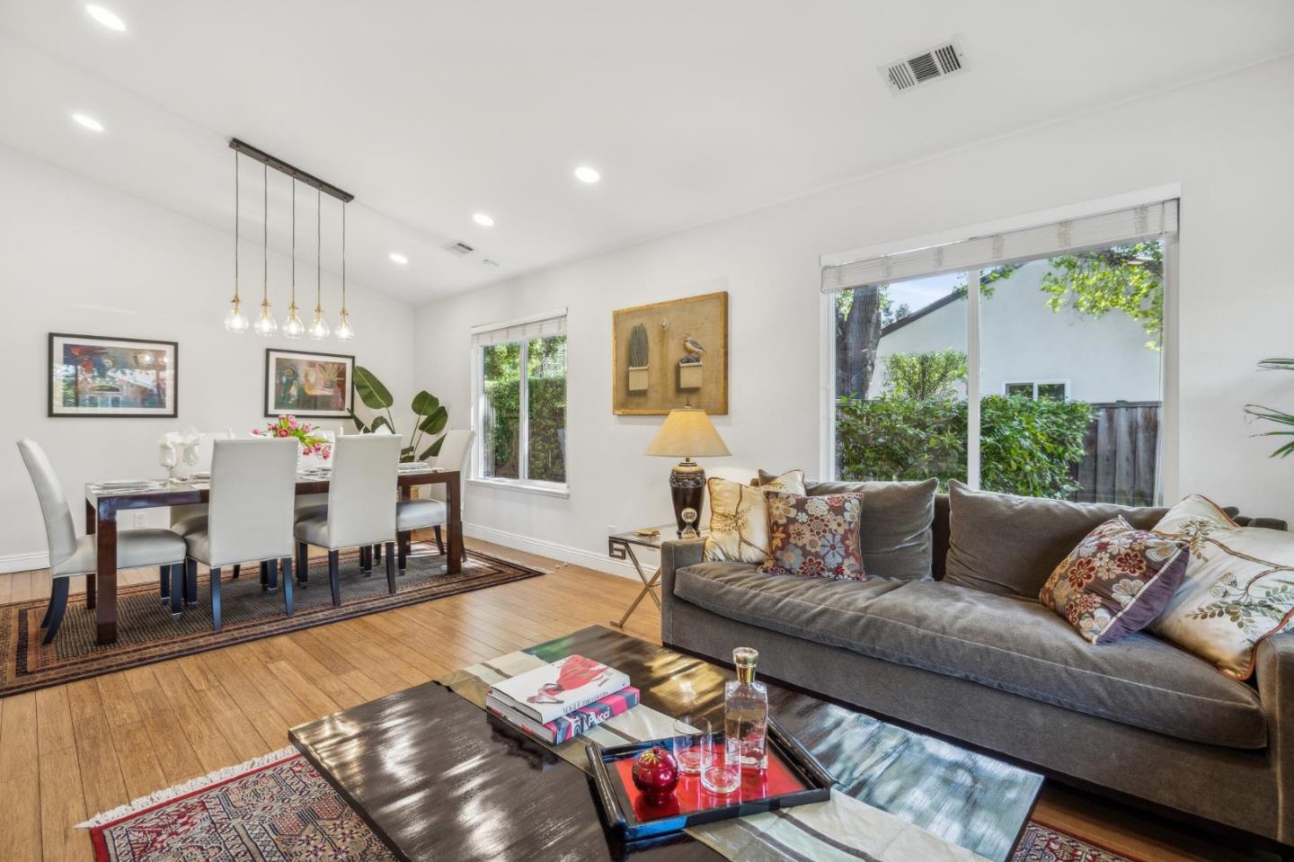 Detail Gallery Image 6 of 48 For 2031 Farndon Ave, Los Altos,  CA 94024 - 4 Beds | 2/1 Baths
