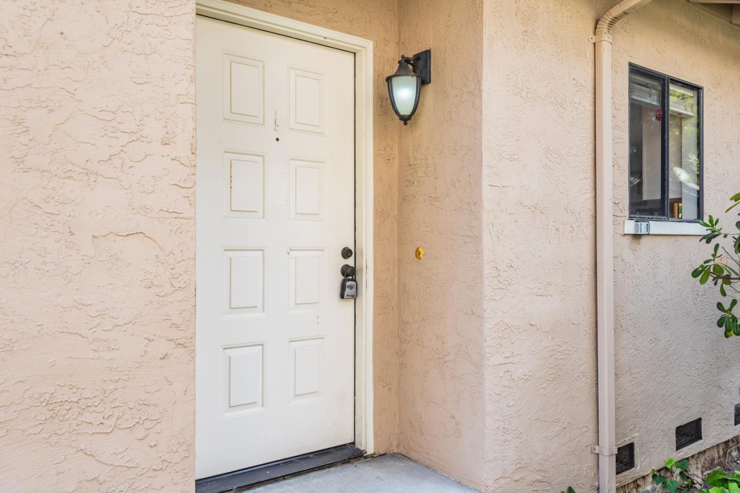 Detail Gallery Image 2 of 46 For 158 Albacore Ln, Foster City,  CA 94404 - 3 Beds | 2/1 Baths