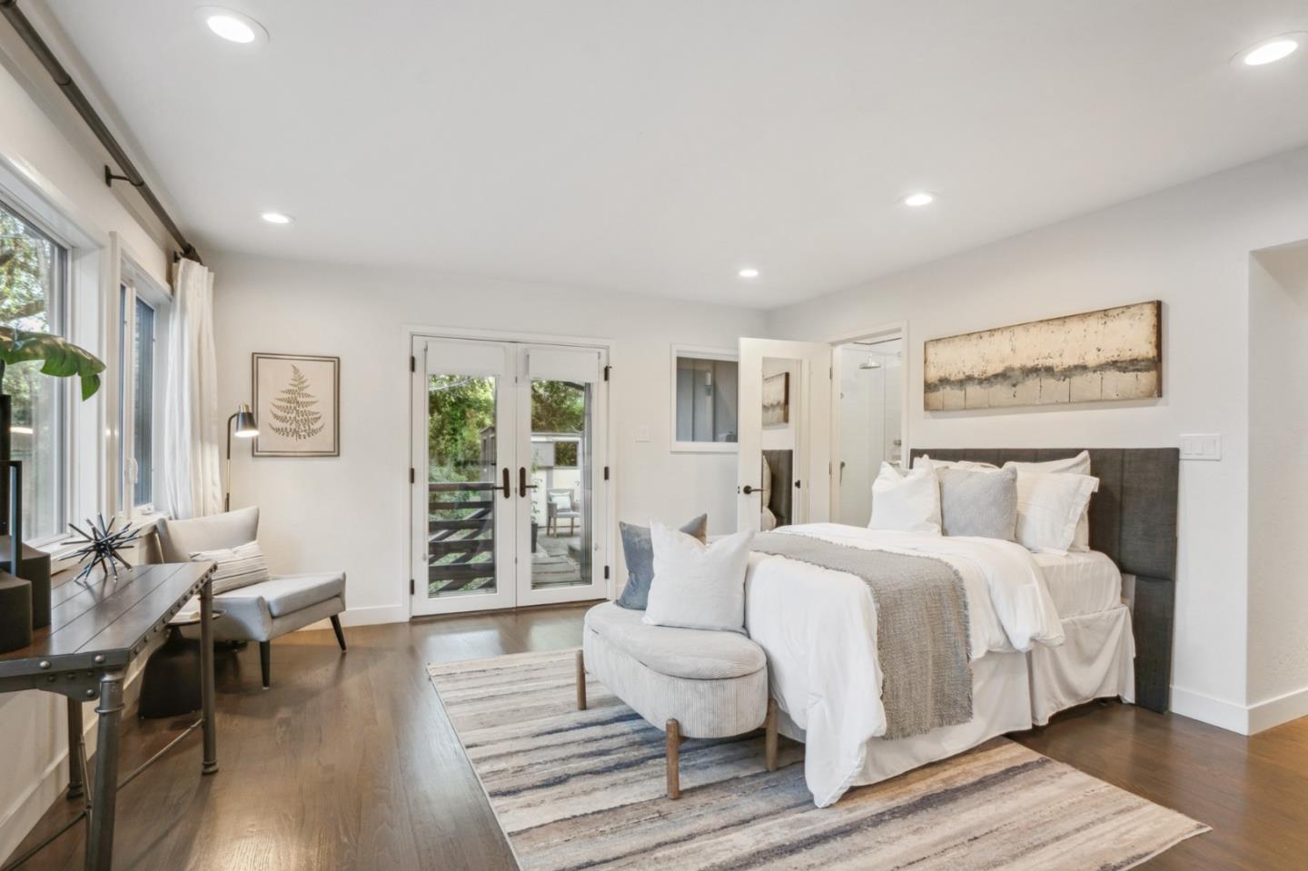 Detail Gallery Image 19 of 36 For 176 Los Trancos Cir, Portola Valley,  CA 94028 - 4 Beds | 4 Baths