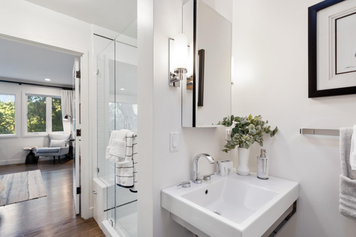 Detail Gallery Image 22 of 36 For 176 Los Trancos Cir, Portola Valley,  CA 94028 - 4 Beds | 4 Baths