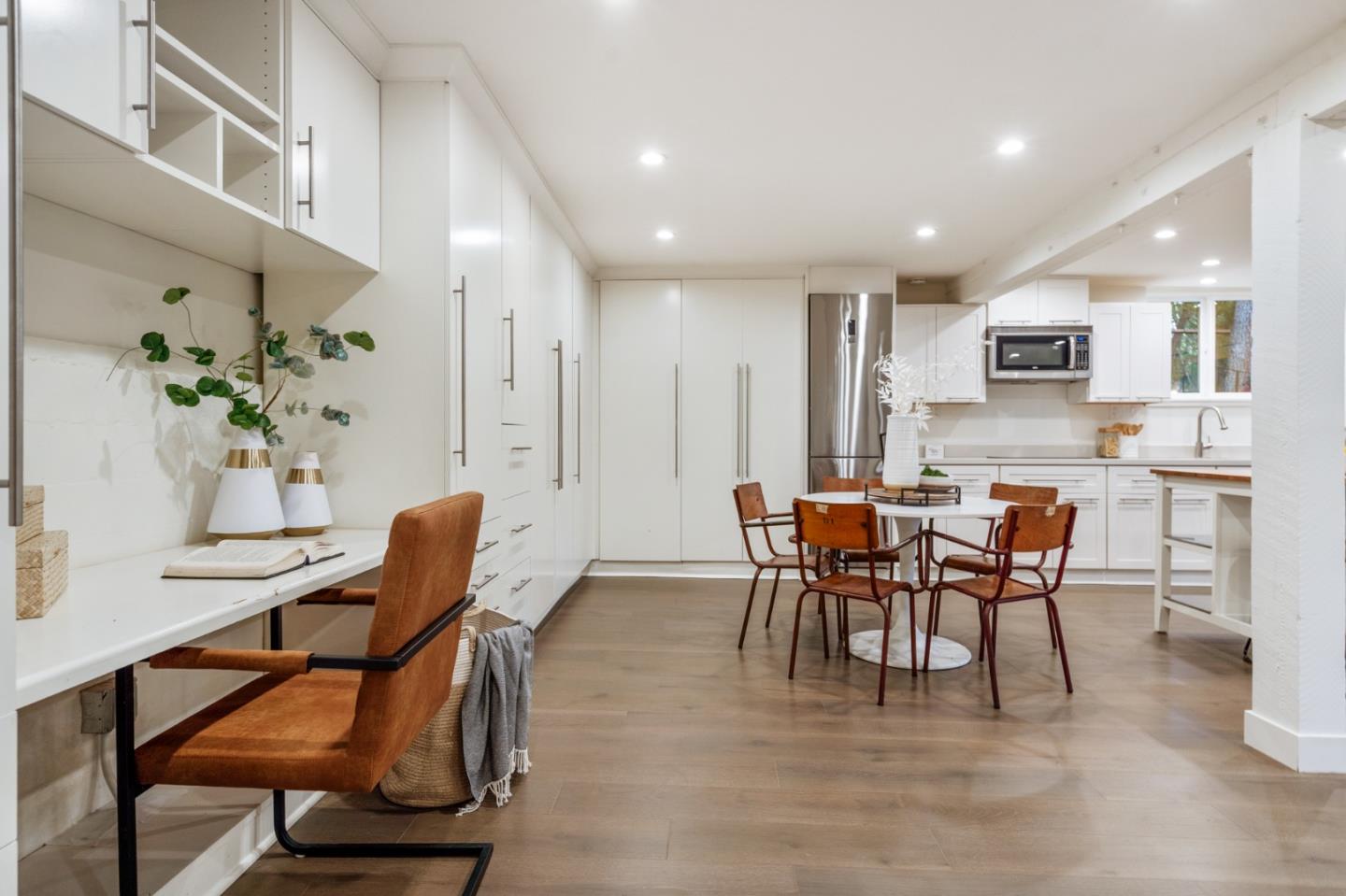 Detail Gallery Image 29 of 36 For 176 Los Trancos Cir, Portola Valley,  CA 94028 - 4 Beds | 4 Baths