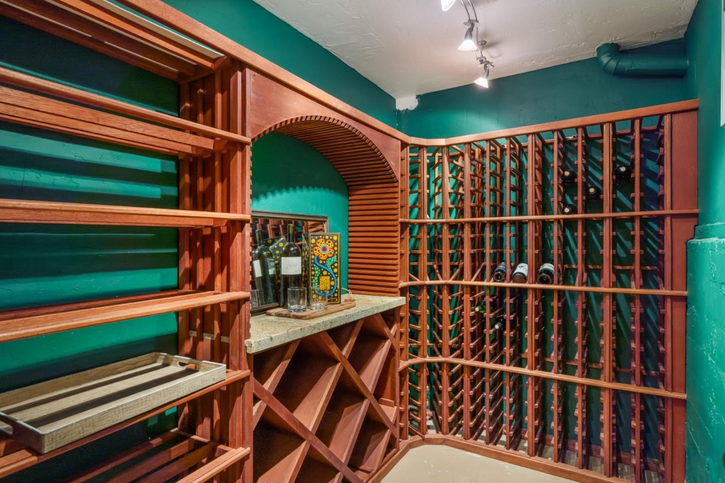 Detail Gallery Image 34 of 36 For 176 Los Trancos Cir, Portola Valley,  CA 94028 - 4 Beds | 4 Baths