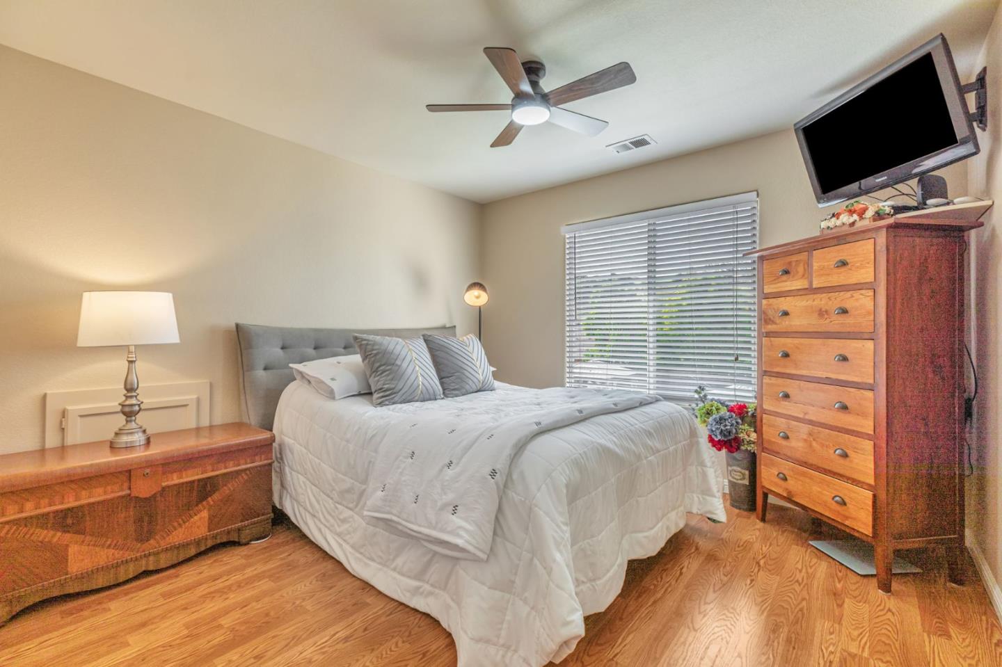 Detail Gallery Image 26 of 74 For 225 Berkshire Dr, Morgan Hill,  CA 95037 - 3 Beds | 1/1 Baths