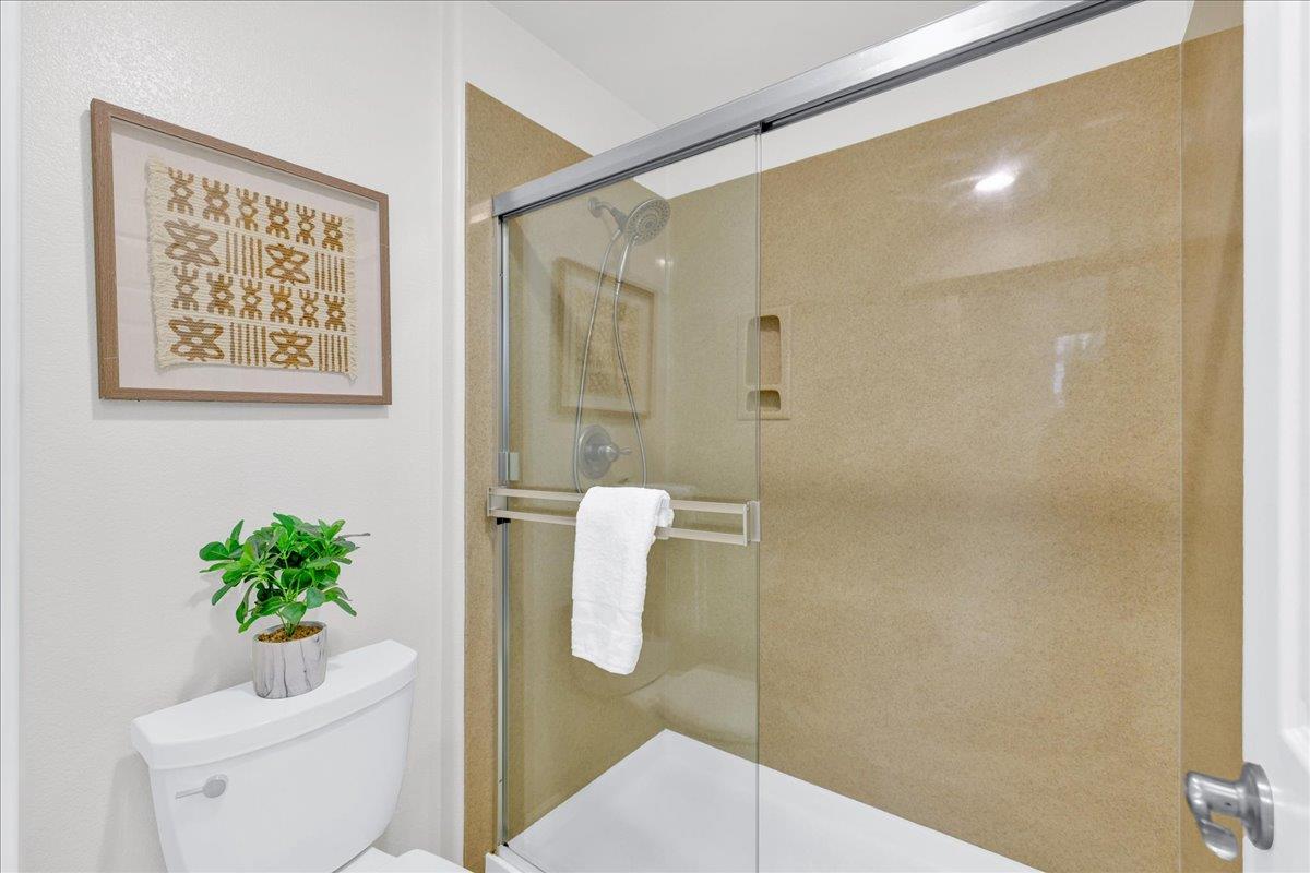 Detail Gallery Image 26 of 46 For 541 Ravenna Way, Hayward,  CA 94545 - 3 Beds | 2/1 Baths