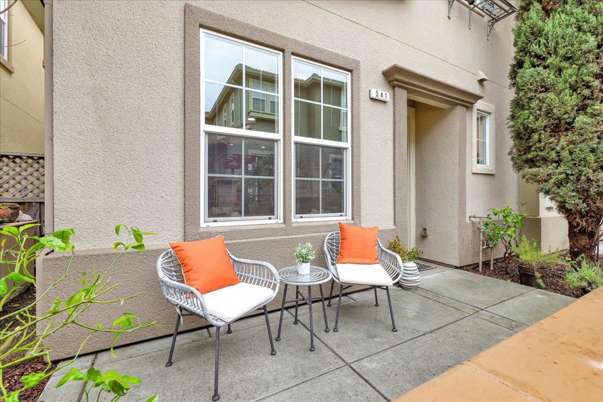 Detail Gallery Image 38 of 46 For 541 Ravenna Way, Hayward,  CA 94545 - 3 Beds | 2/1 Baths