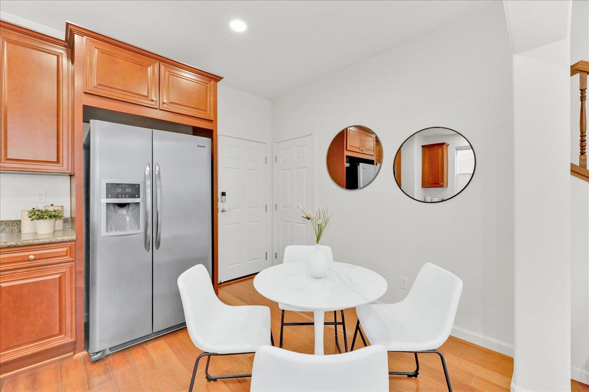 Detail Gallery Image 9 of 46 For 541 Ravenna Way, Hayward,  CA 94545 - 3 Beds | 2/1 Baths