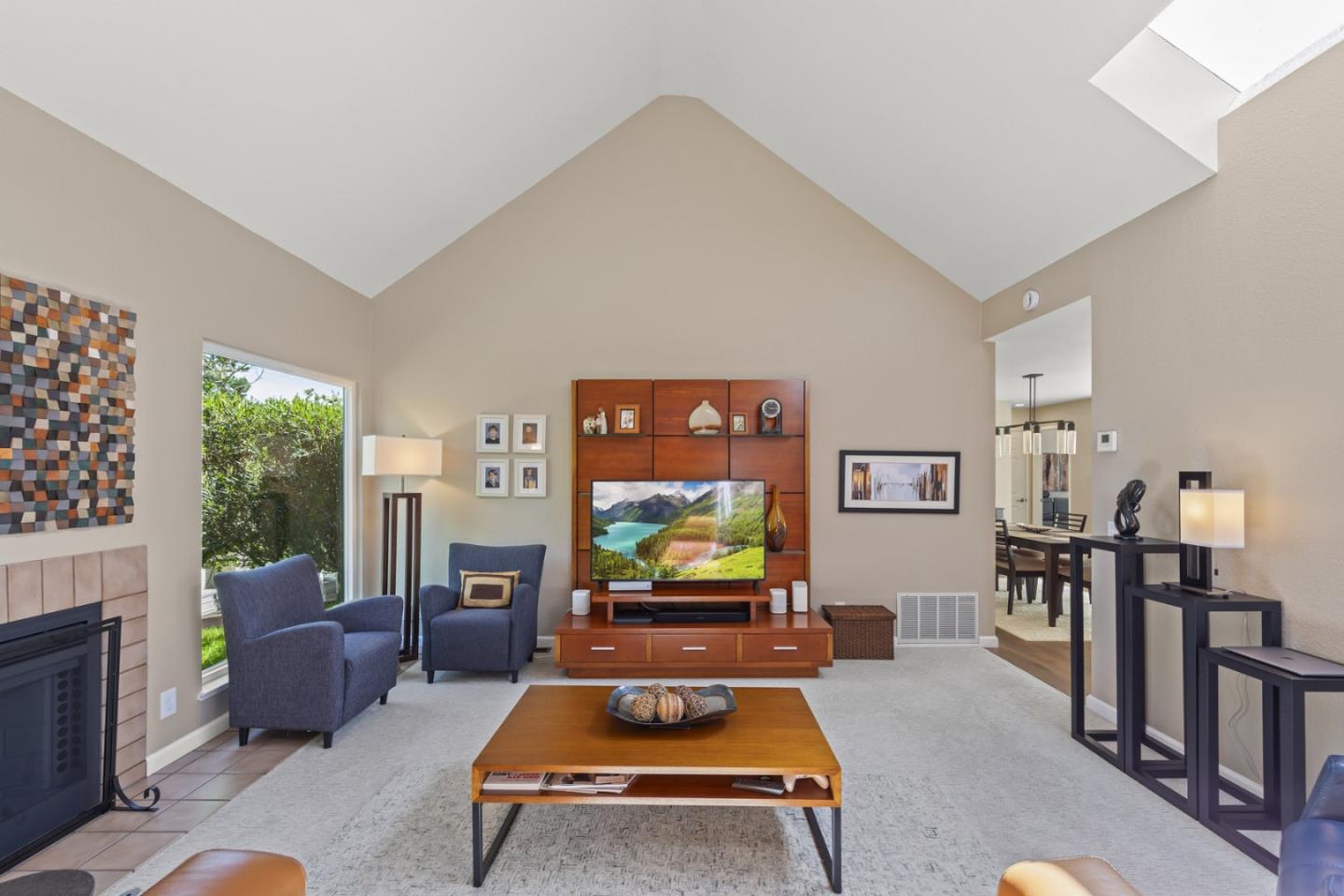 Detail Gallery Image 5 of 37 For 400 Mar Vista Dr #5,  Monterey,  CA 93940 - 2 Beds | 2 Baths