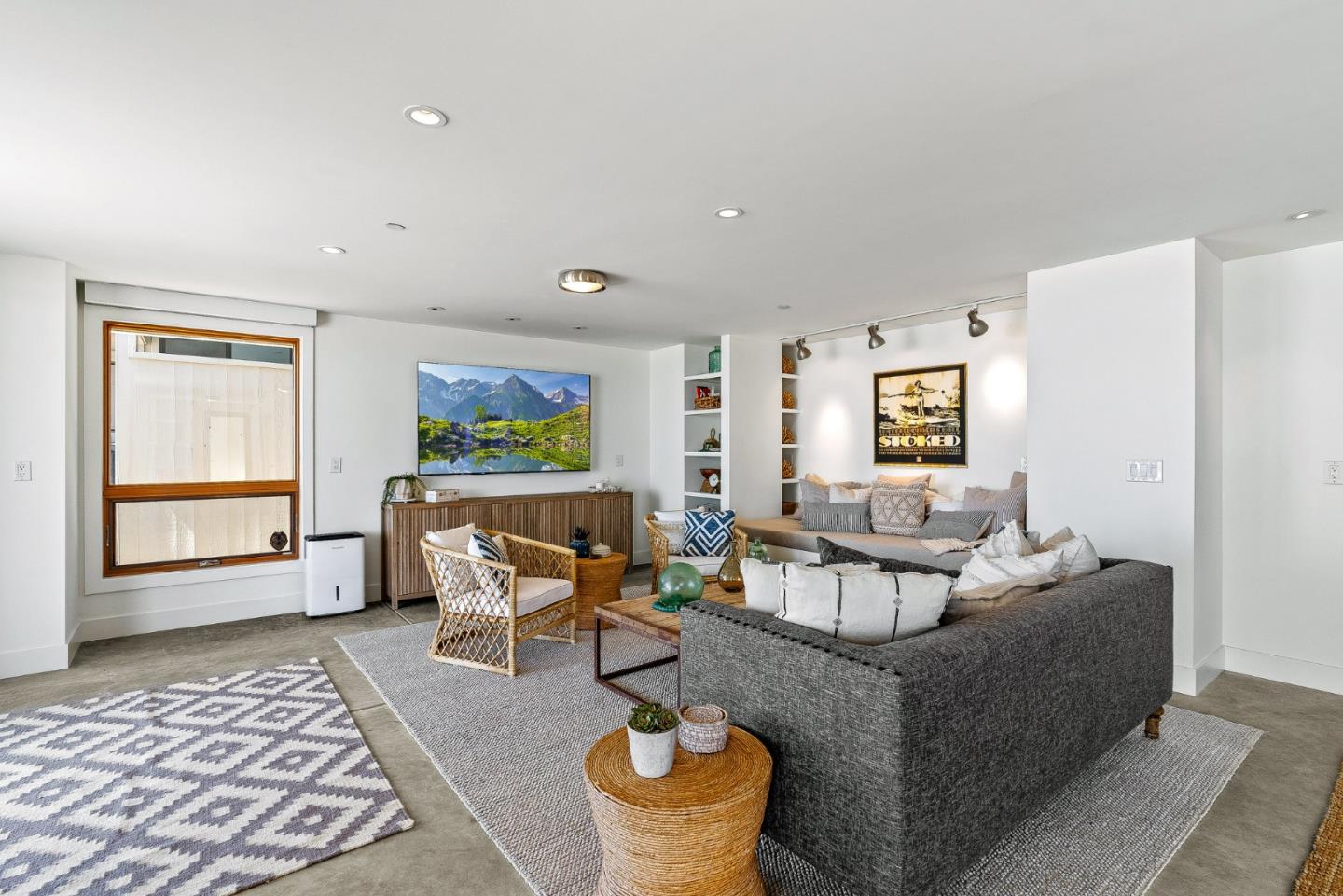 Detail Gallery Image 63 of 99 For 618 Beach Dr, Aptos,  CA 95003 - 4 Beds | 3 Baths