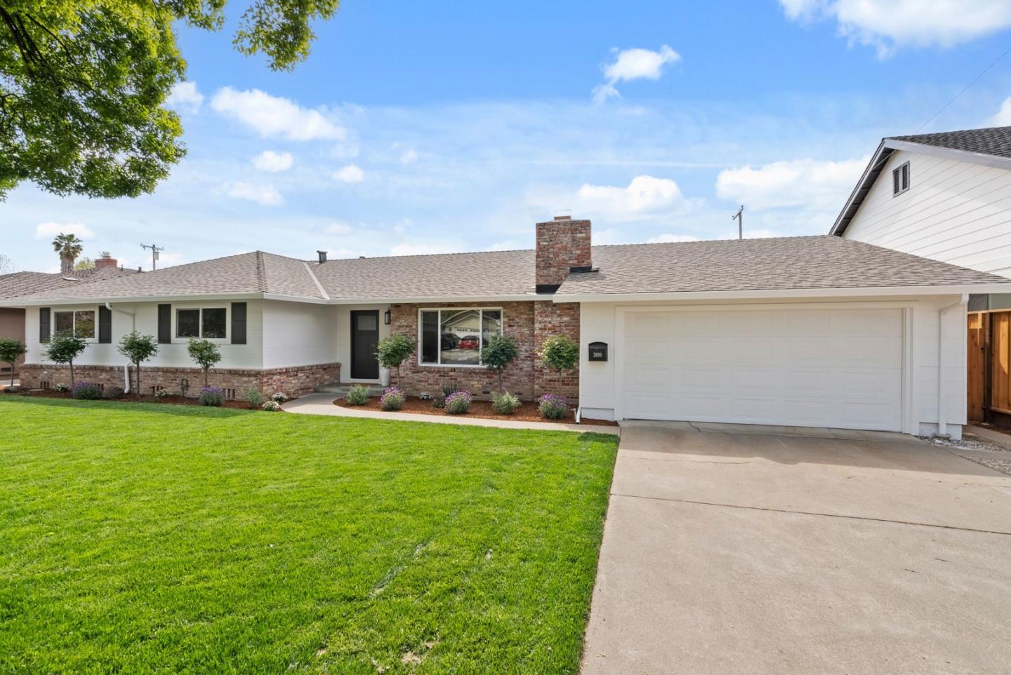 Detail Gallery Image 2 of 42 For 2689 Lansford Ave, San Jose,  CA 95125 - 3 Beds | 2 Baths