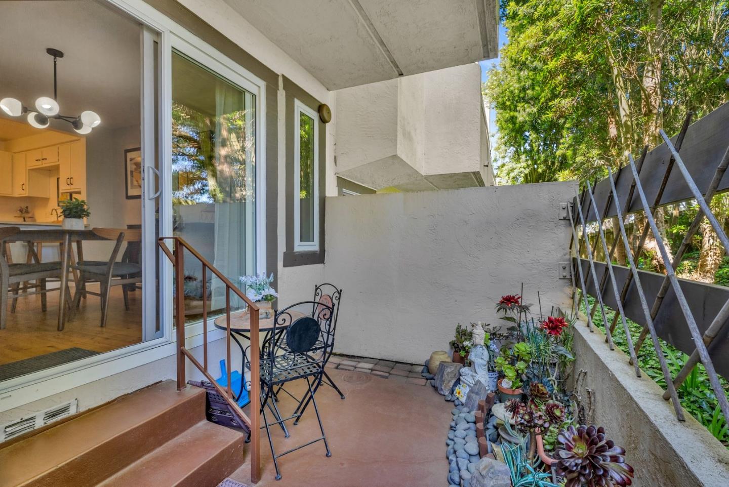 Detail Gallery Image 17 of 30 For 3550 Carter Dr #117,  South San Francisco,  CA 94080 - 2 Beds | 1/1 Baths