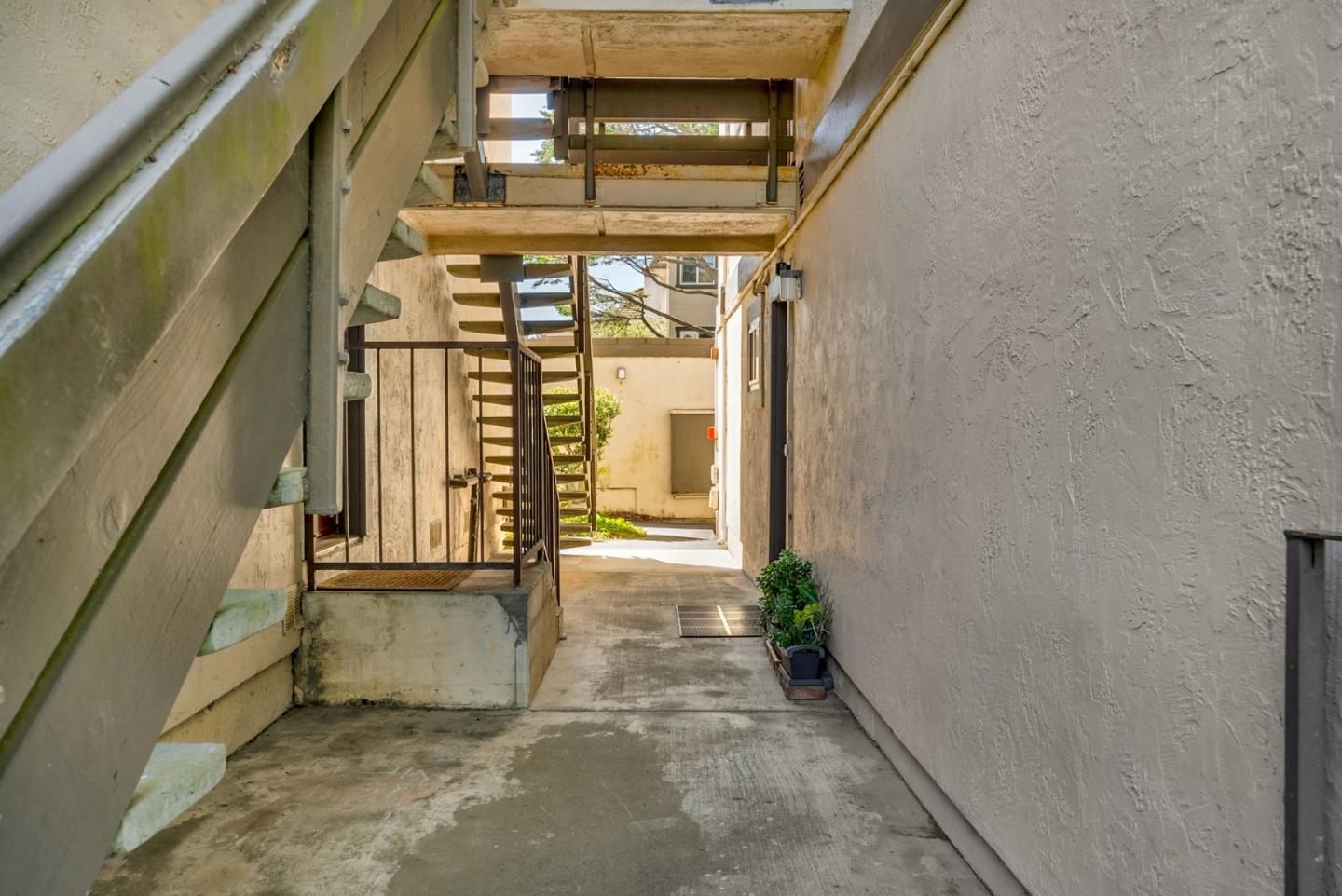 Detail Gallery Image 25 of 30 For 3550 Carter Dr #117,  South San Francisco,  CA 94080 - 2 Beds | 1/1 Baths
