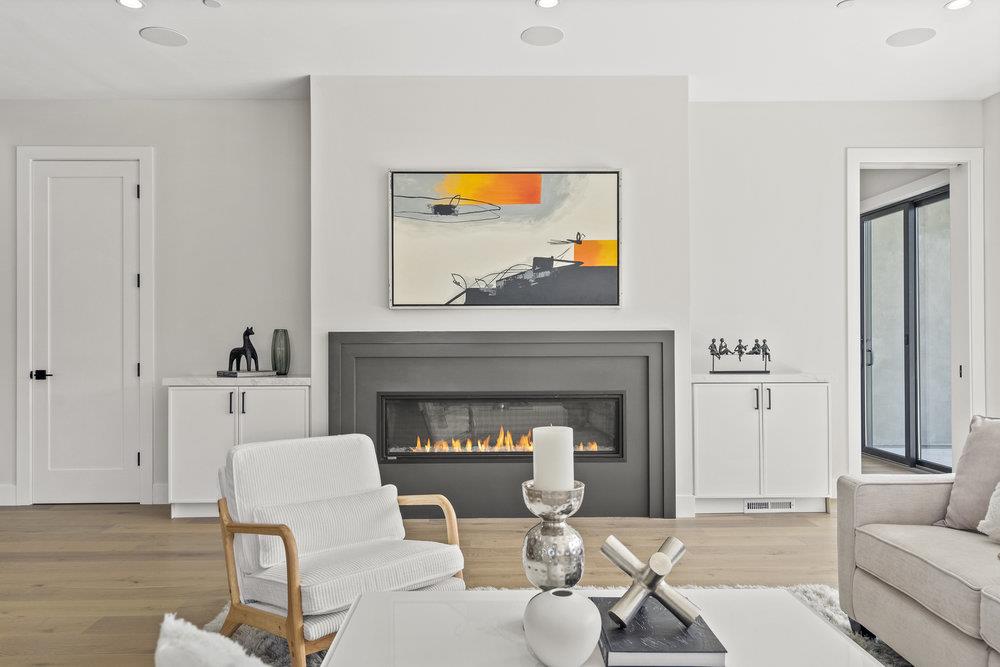 Detail Gallery Image 10 of 102 For 1303 American Way, Menlo Park,  CA 94025 - 5 Beds | 5/2 Baths
