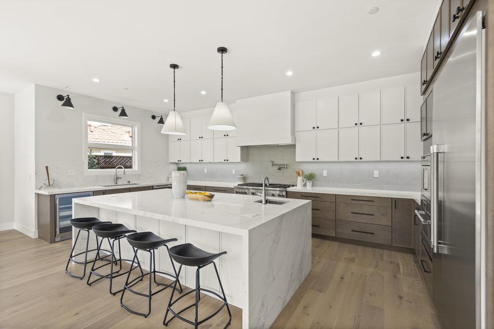 Detail Gallery Image 38 of 102 For 1303 American Way, Menlo Park,  CA 94025 - 5 Beds | 5/2 Baths