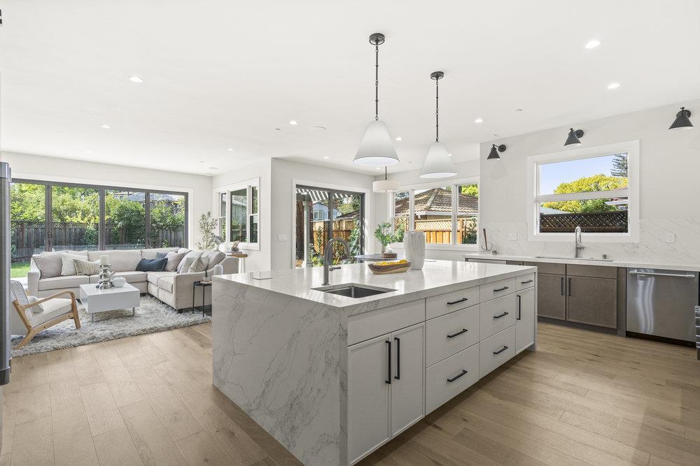 Detail Gallery Image 40 of 102 For 1303 American Way, Menlo Park,  CA 94025 - 5 Beds | 5/2 Baths