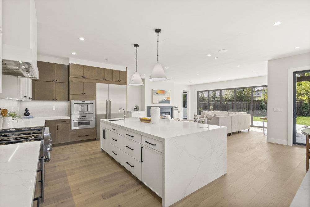 Detail Gallery Image 42 of 102 For 1303 American Way, Menlo Park,  CA 94025 - 5 Beds | 5/2 Baths