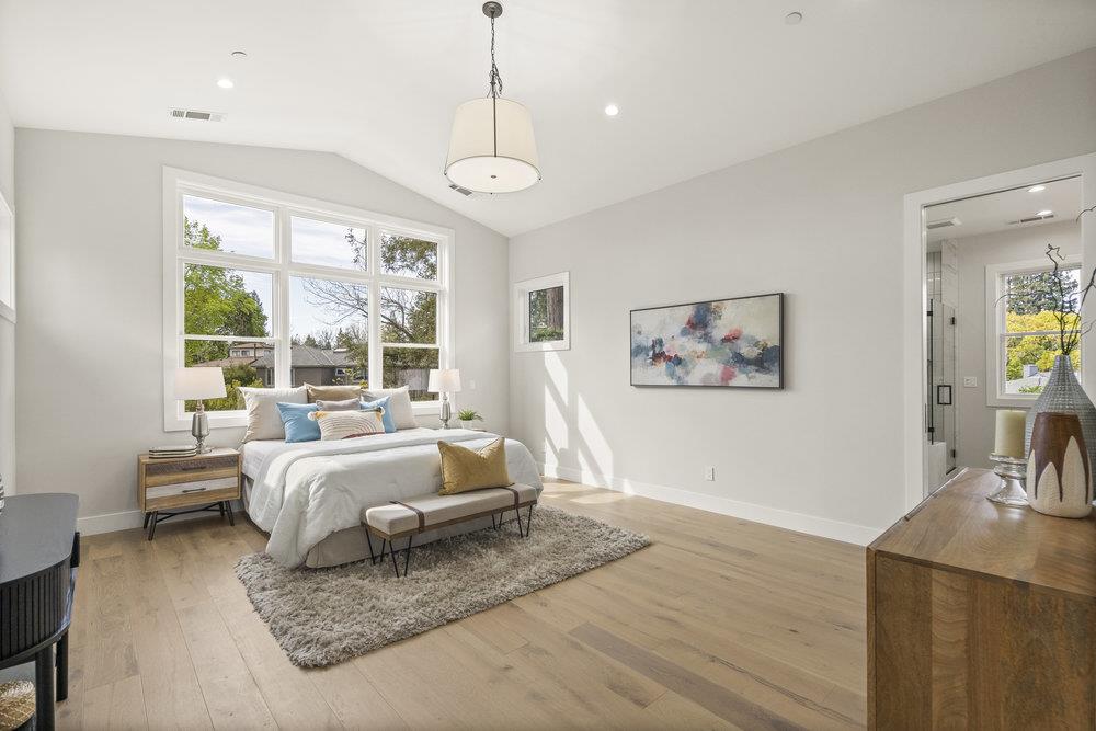 Detail Gallery Image 52 of 102 For 1303 American Way, Menlo Park,  CA 94025 - 5 Beds | 5/2 Baths