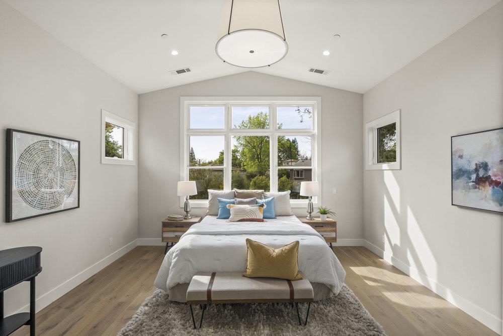 Detail Gallery Image 53 of 102 For 1303 American Way, Menlo Park,  CA 94025 - 5 Beds | 5/2 Baths