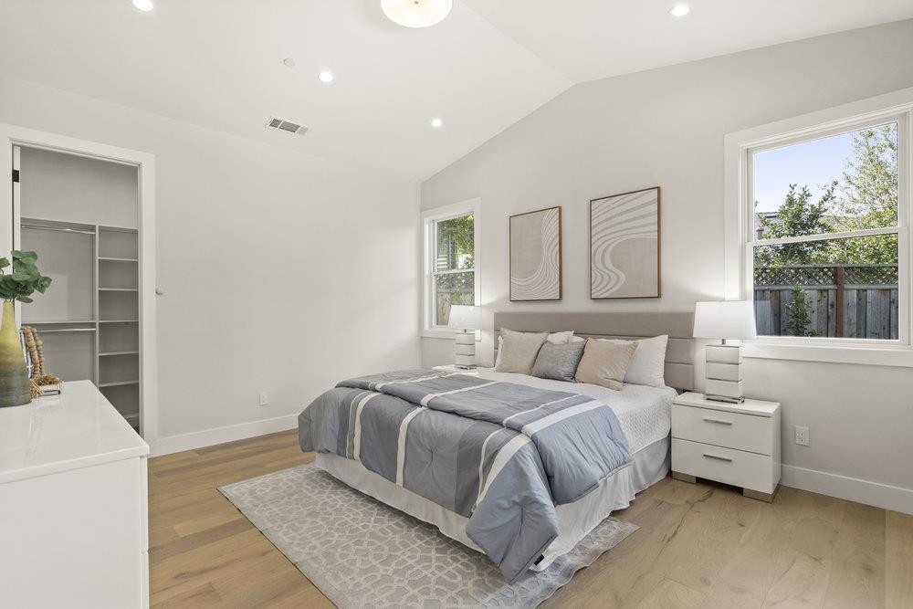 Detail Gallery Image 57 of 102 For 1303 American Way, Menlo Park,  CA 94025 - 5 Beds | 5/2 Baths