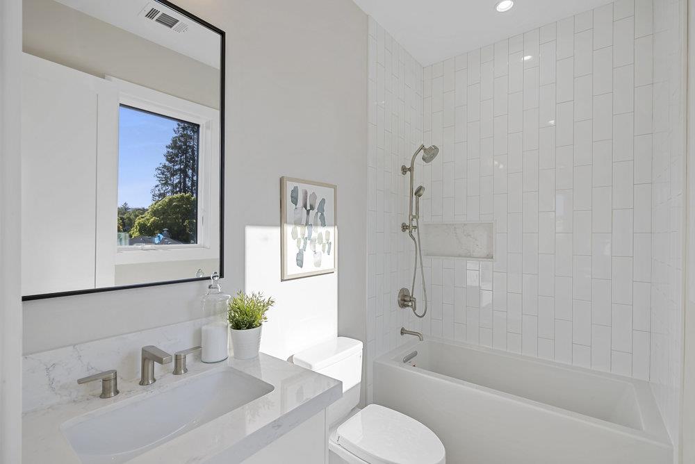 Detail Gallery Image 66 of 102 For 1303 American Way, Menlo Park,  CA 94025 - 5 Beds | 5/2 Baths
