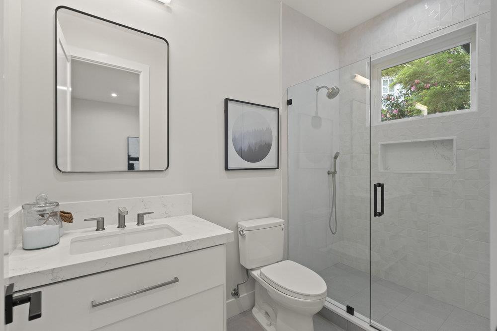 Detail Gallery Image 73 of 102 For 1303 American Way, Menlo Park,  CA 94025 - 5 Beds | 5/2 Baths