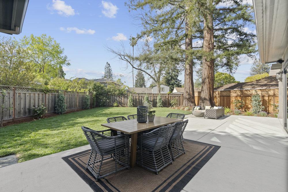 Detail Gallery Image 86 of 102 For 1303 American Way, Menlo Park,  CA 94025 - 5 Beds | 5/2 Baths