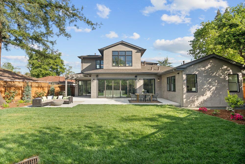 Detail Gallery Image 95 of 102 For 1303 American Way, Menlo Park,  CA 94025 - 5 Beds | 5/2 Baths