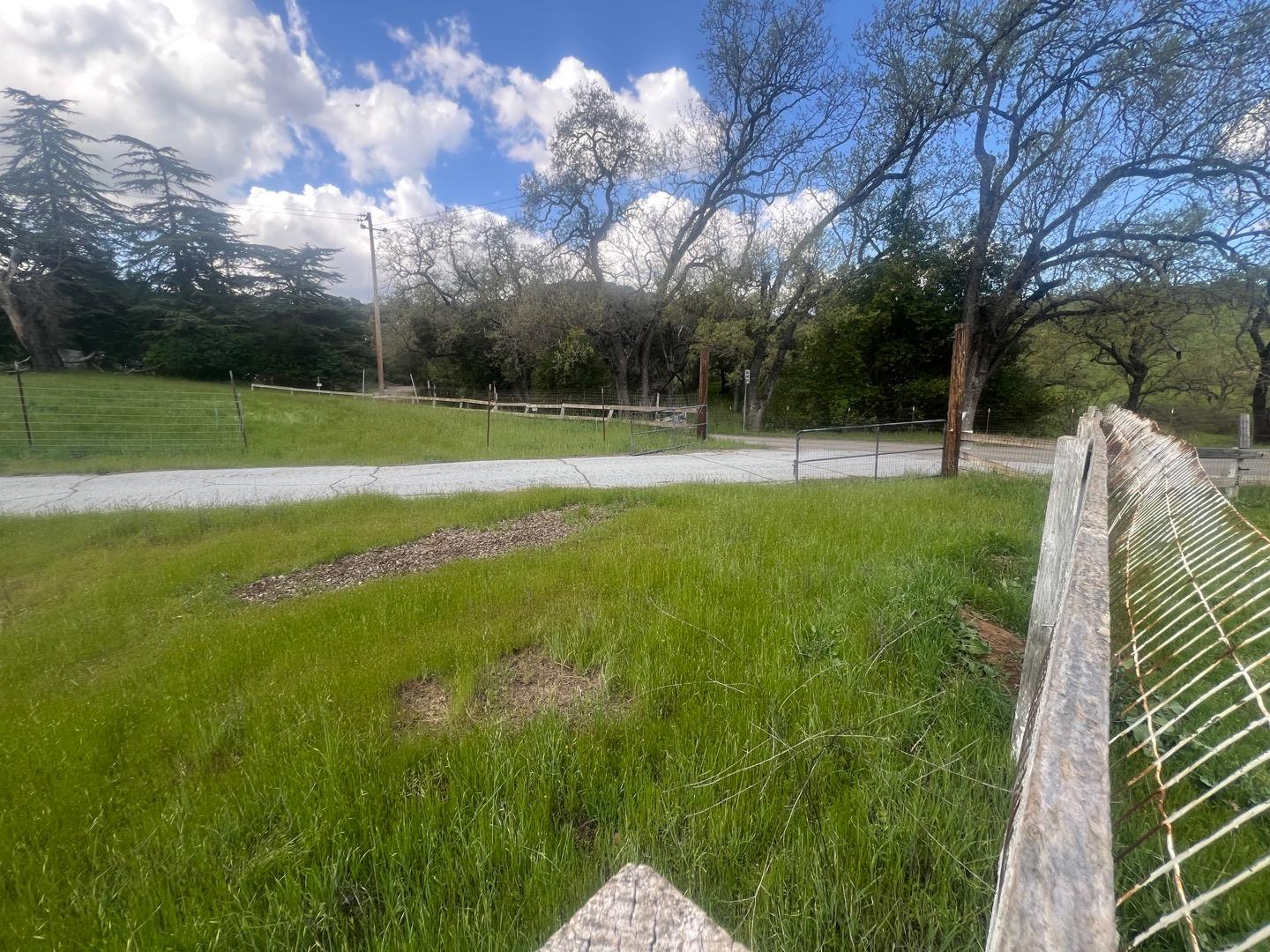 Detail Gallery Image 40 of 62 For 5390 Little Uvas Rd, Morgan Hill,  CA 95037 - 3 Beds | 2/2 Baths