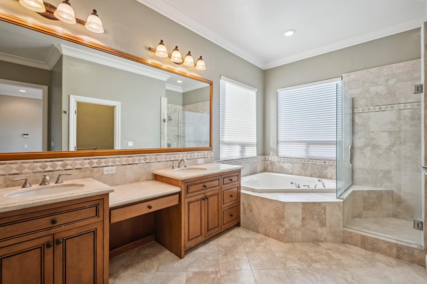 Detail Gallery Image 52 of 89 For 4165 Ashford Cir, Hollister,  CA 95023 - 5 Beds | 3 Baths
