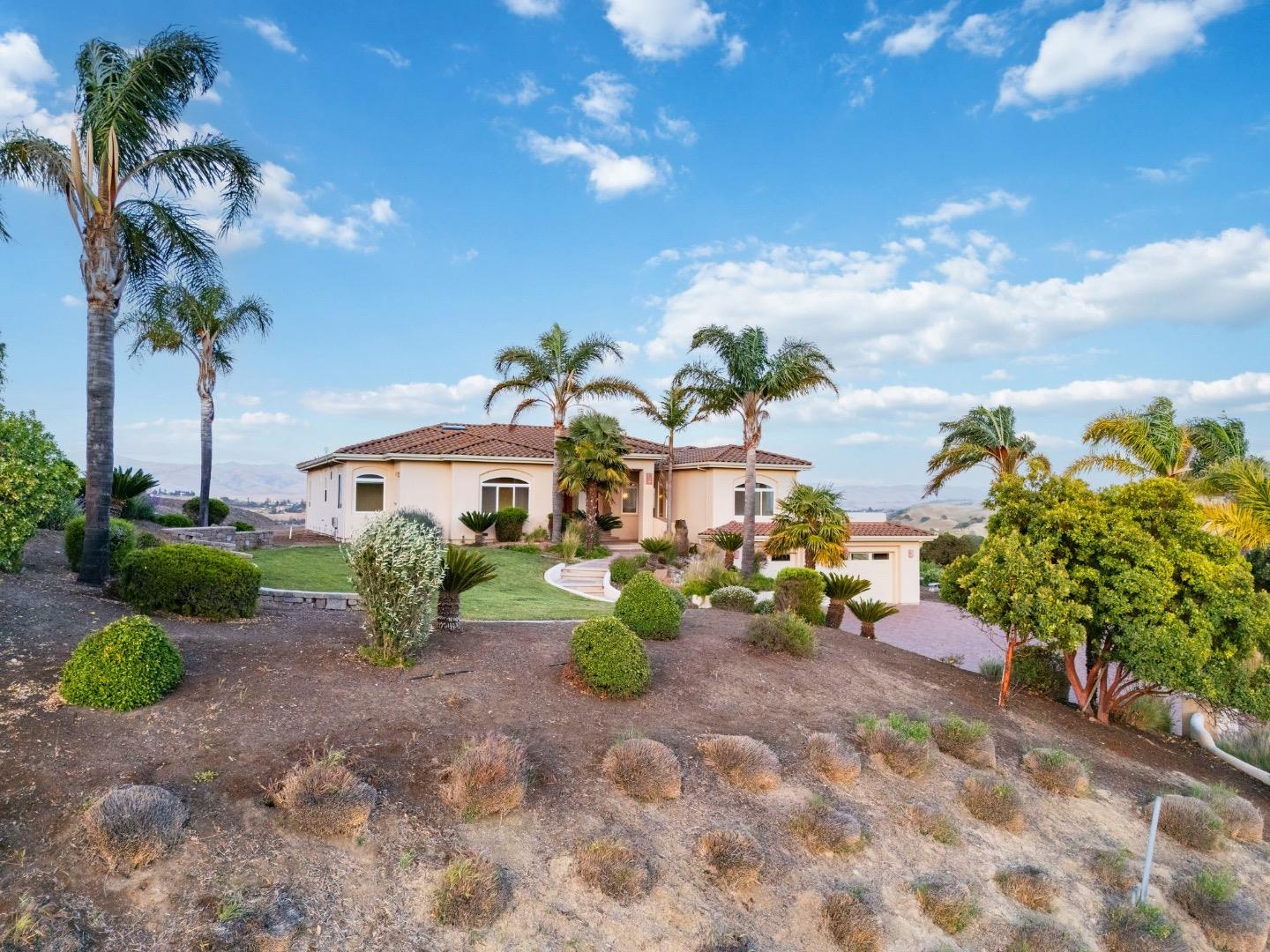 Detail Gallery Image 68 of 89 For 4165 Ashford Cir, Hollister,  CA 95023 - 5 Beds | 3 Baths