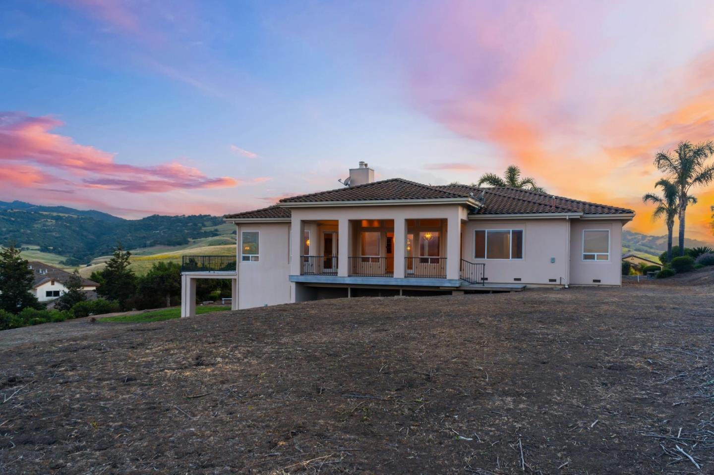 Detail Gallery Image 71 of 89 For 4165 Ashford Cir, Hollister,  CA 95023 - 5 Beds | 3 Baths
