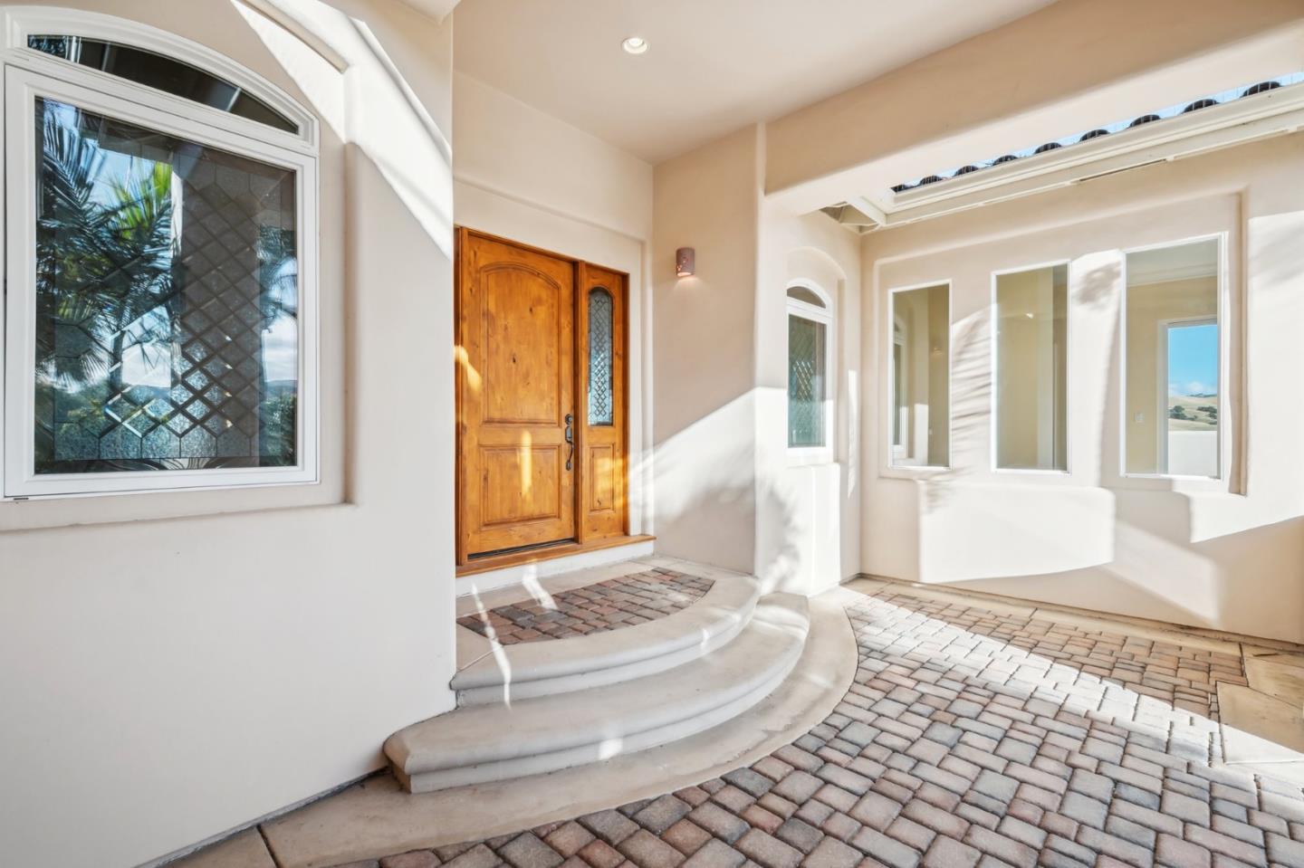 Detail Gallery Image 9 of 89 For 4165 Ashford Cir, Hollister,  CA 95023 - 5 Beds | 3 Baths
