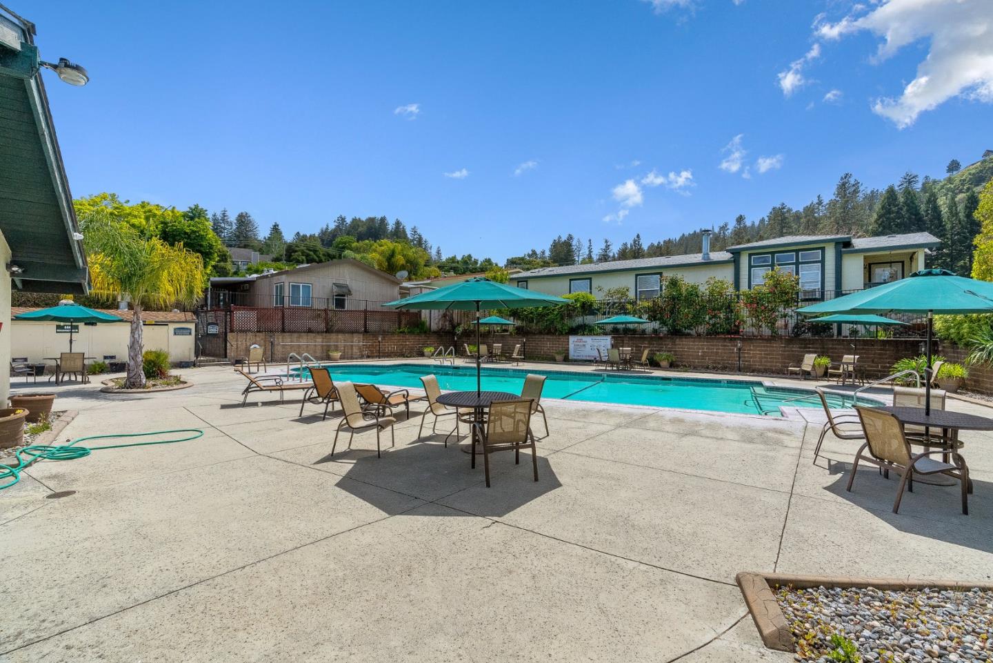 Detail Gallery Image 32 of 34 For 444 Whispering Pines #130,  Scotts Valley,  CA 95066 - 3 Beds | 2 Baths