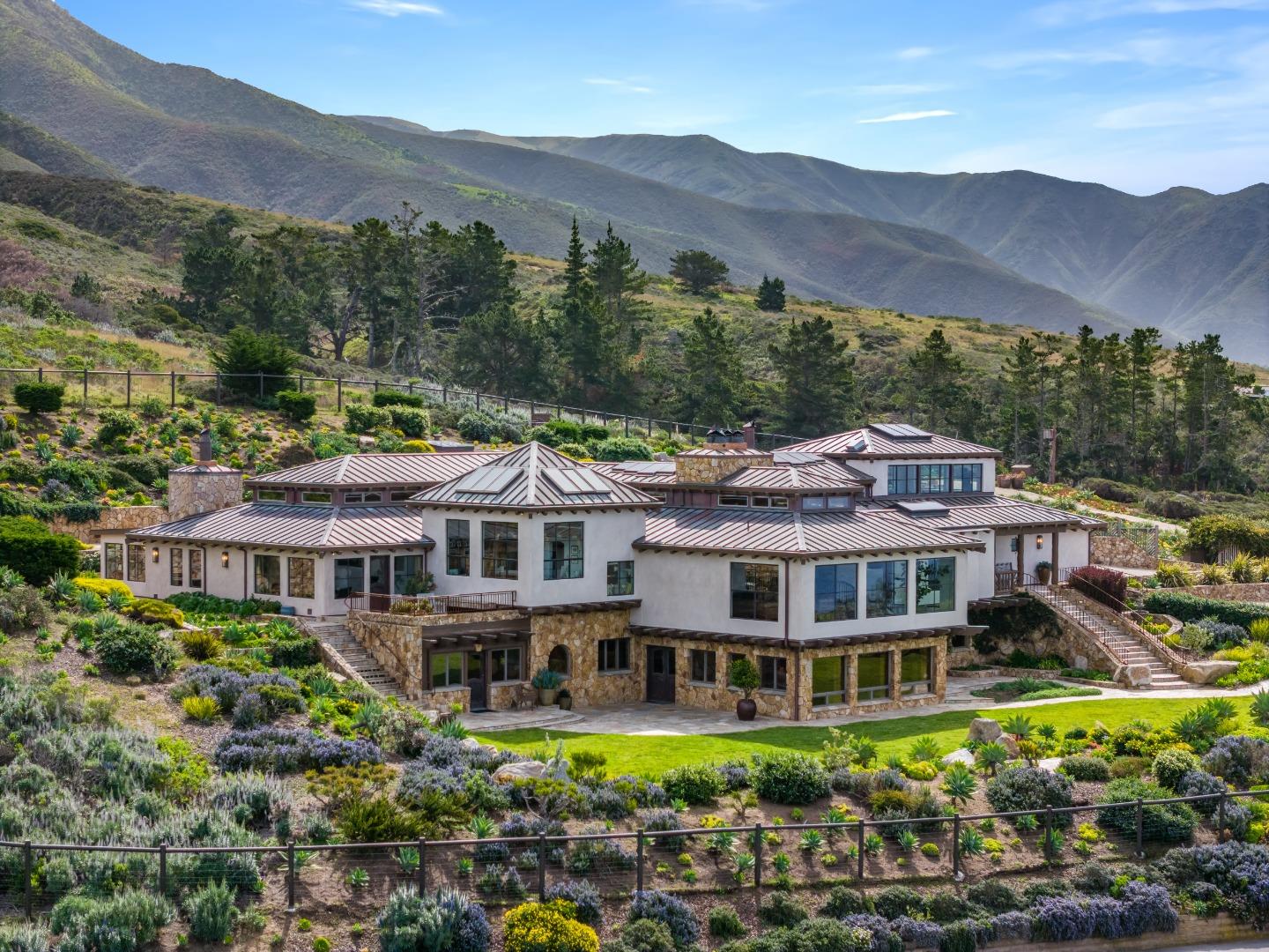 Detail Gallery Image 2 of 58 For 31453 Highway 1, Carmel,  CA 93923 - 5 Beds | 6 Baths