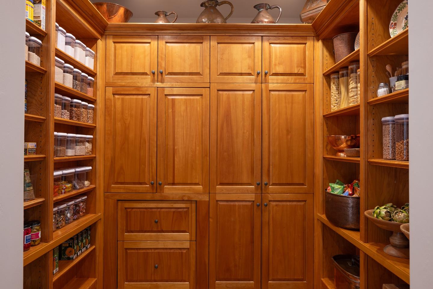 Detail Gallery Image 26 of 58 For 31453 Highway 1, Carmel,  CA 93923 - 5 Beds | 6 Baths
