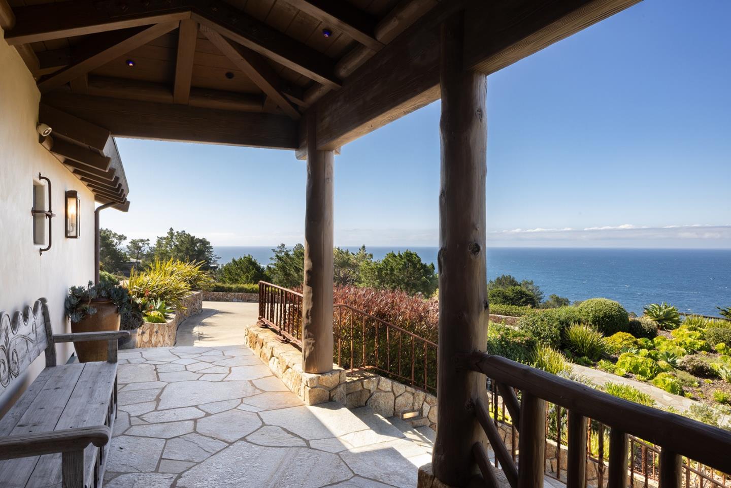 Detail Gallery Image 3 of 58 For 31453 Highway 1, Carmel,  CA 93923 - 5 Beds | 6 Baths