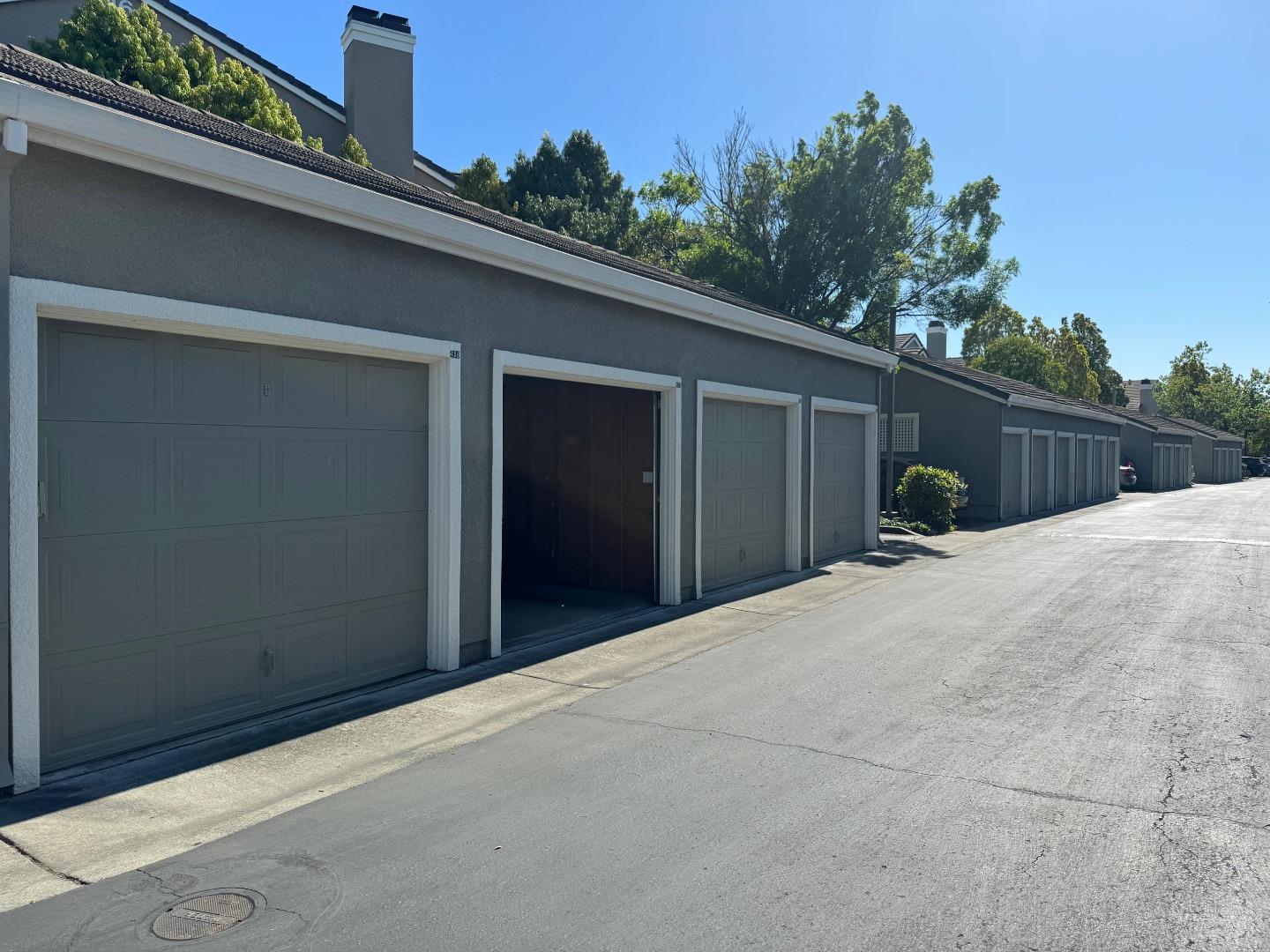 Detail Gallery Image 26 of 40 For 5947 Lake Hennessy Ct, San Jose,  CA 95123 - 1 Beds | 1 Baths