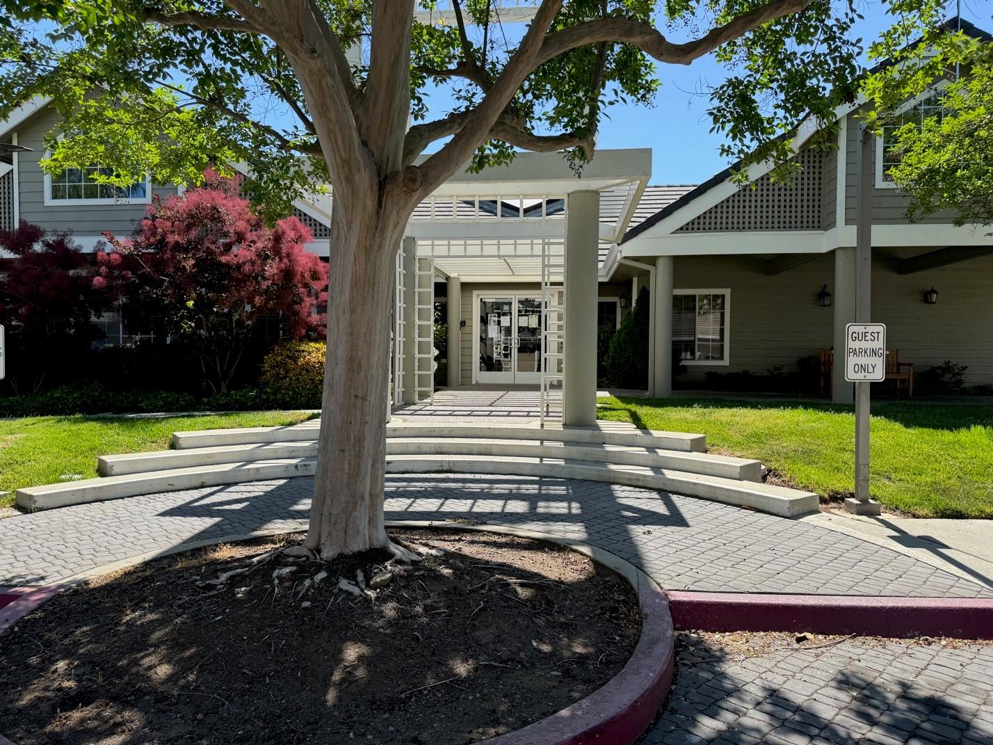 Detail Gallery Image 34 of 40 For 5947 Lake Hennessy Ct, San Jose,  CA 95123 - 1 Beds | 1 Baths