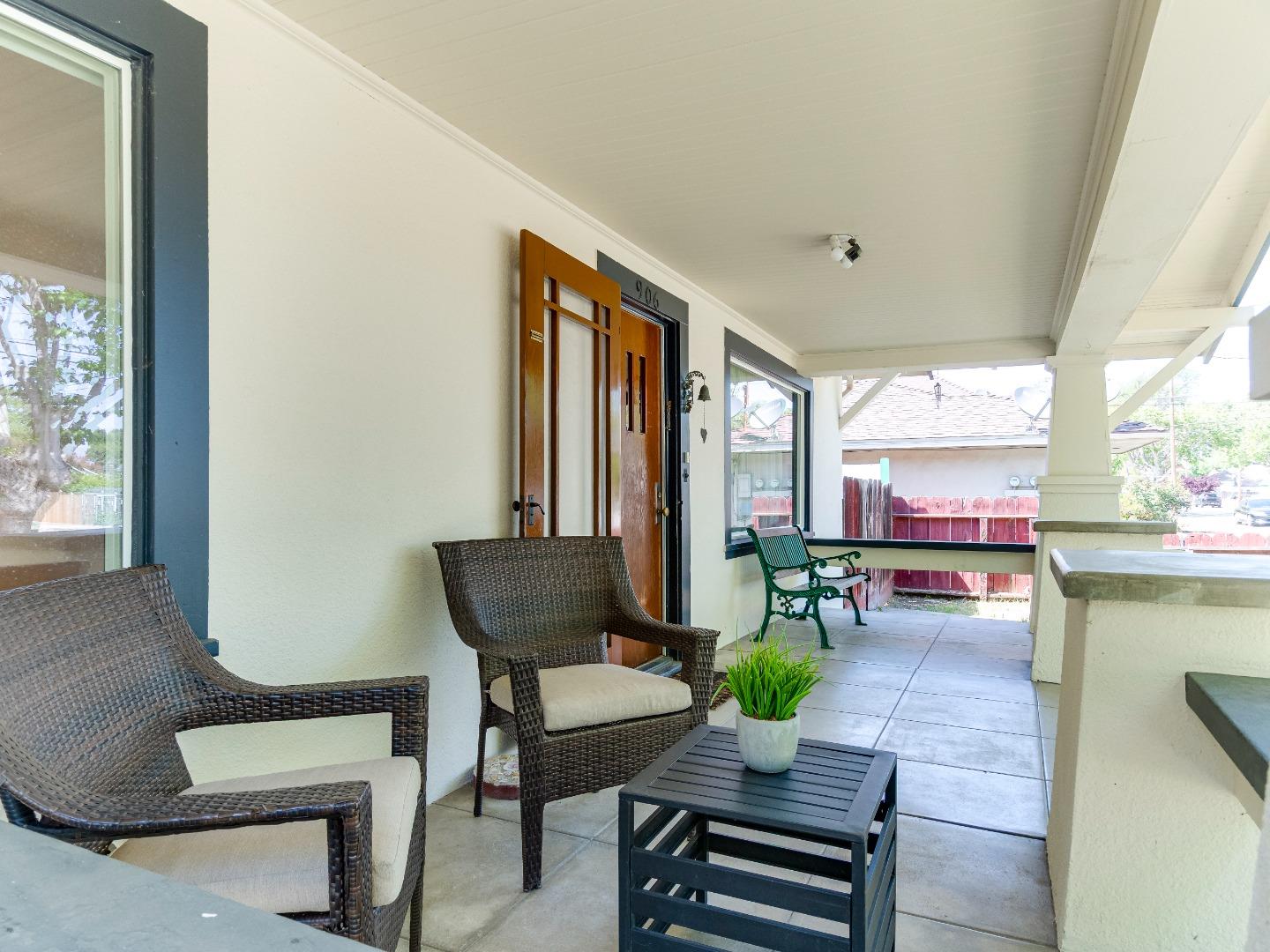Detail Gallery Image 29 of 39 For 906 West St, Hollister,  CA 95023 - 3 Beds | 1/1 Baths