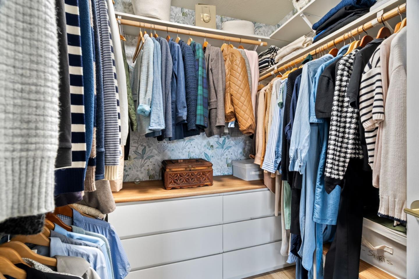 Detail Gallery Image 22 of 61 For 115 Stanley Ave, Pacifica,  CA 94044 - 5 Beds | 3/1 Baths