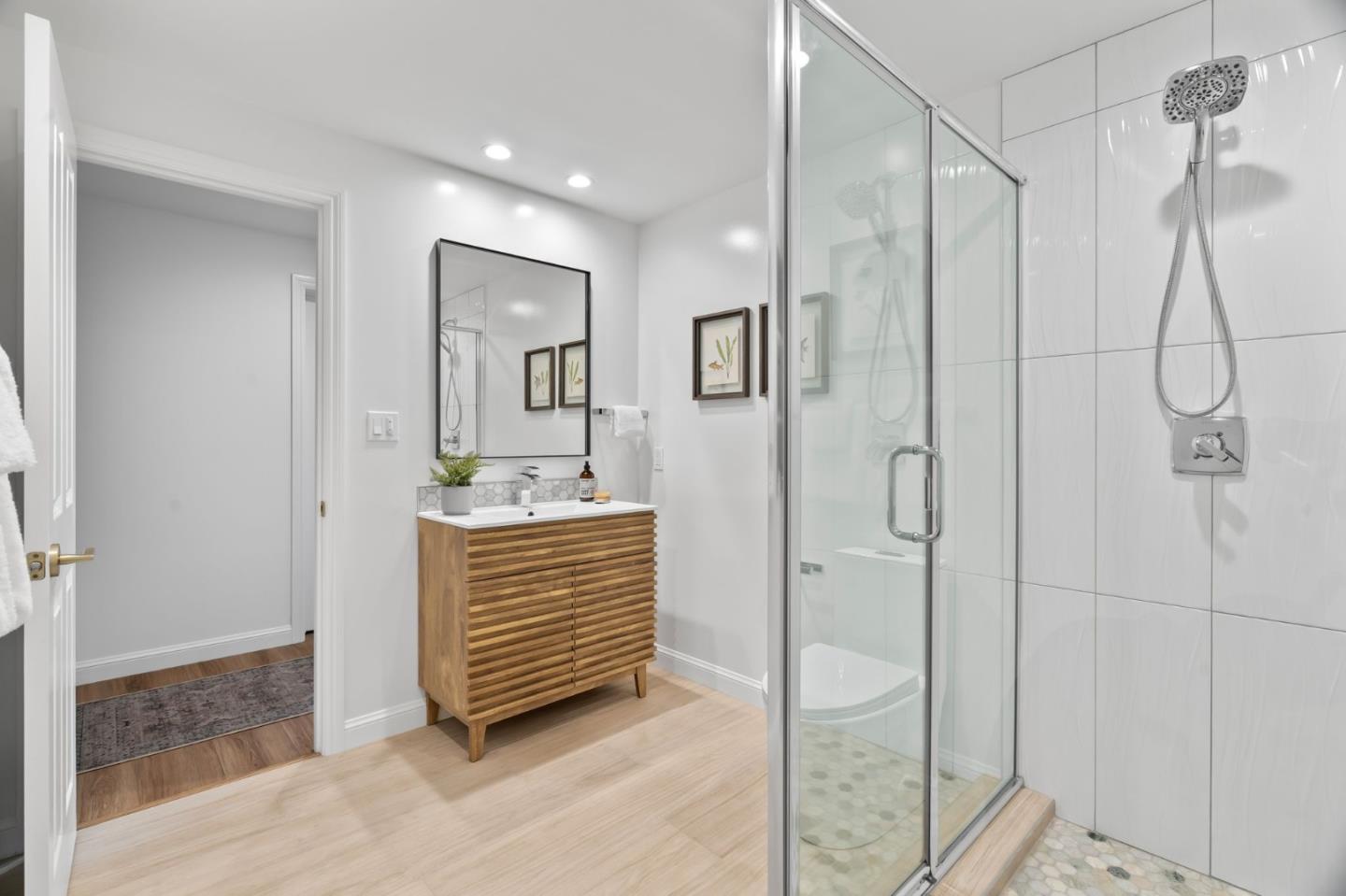 Detail Gallery Image 42 of 61 For 115 Stanley Ave, Pacifica,  CA 94044 - 5 Beds | 3/1 Baths