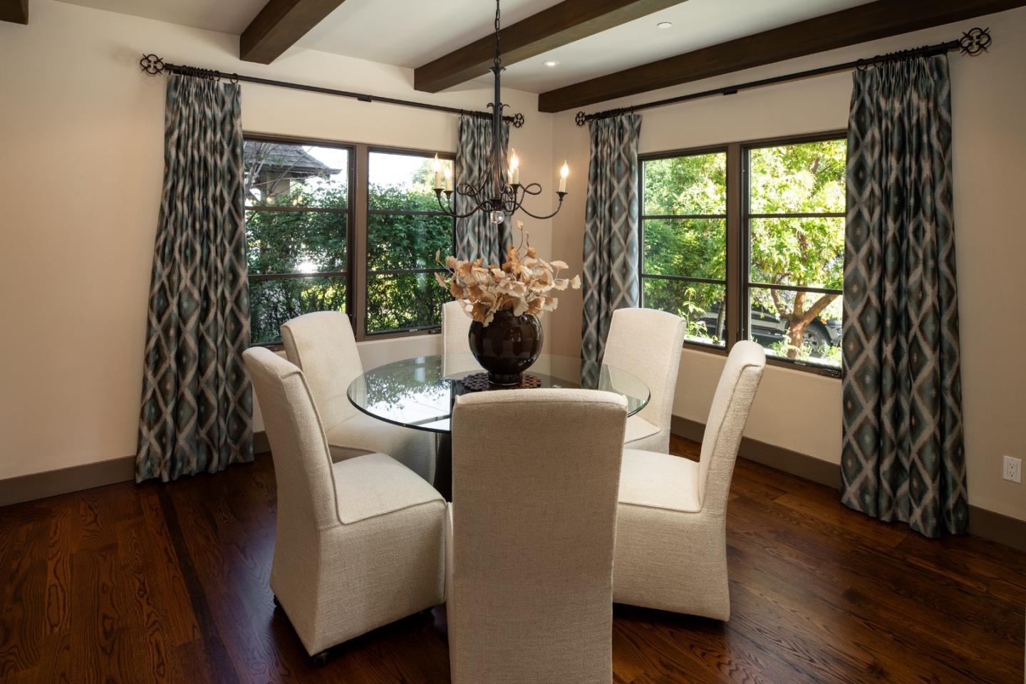 Detail Gallery Image 10 of 58 For 16922 Mitchell Ave, Los Gatos,  CA 95032 - 4 Beds | 3/1 Baths