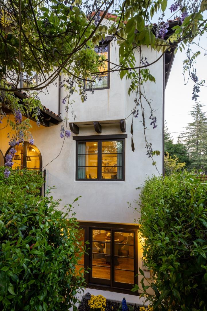 Detail Gallery Image 42 of 58 For 16922 Mitchell Ave, Los Gatos,  CA 95032 - 4 Beds | 3/1 Baths