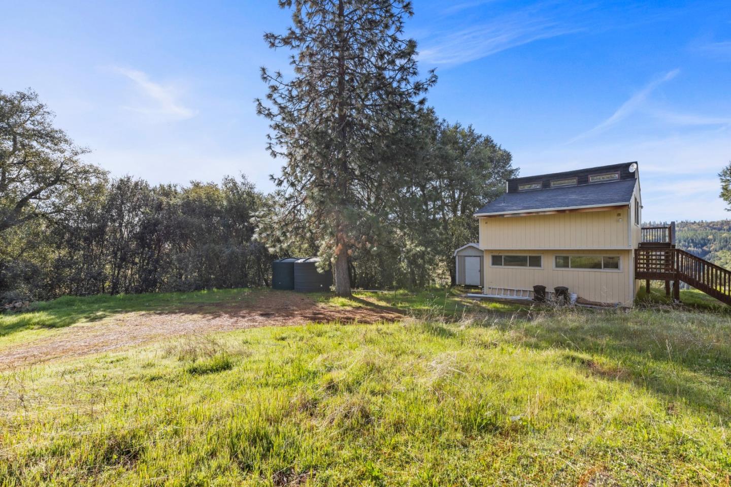 Detail Gallery Image 7 of 9 For 6024 Fullen Rd, Murphys,  CA 95247 - 1 Beds | 1 Baths