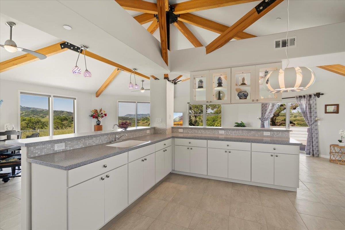 Detail Gallery Image 6 of 25 For 22500 Pacheco Pass Hwy, –,  CA 95023 - 3 Beds | 2 Baths