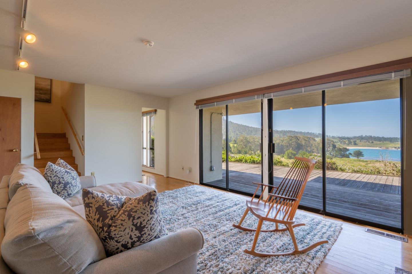 Detail Gallery Image 20 of 28 For 2952 Cuesta Way, Carmel,  CA 93923 - 3 Beds | 3 Baths
