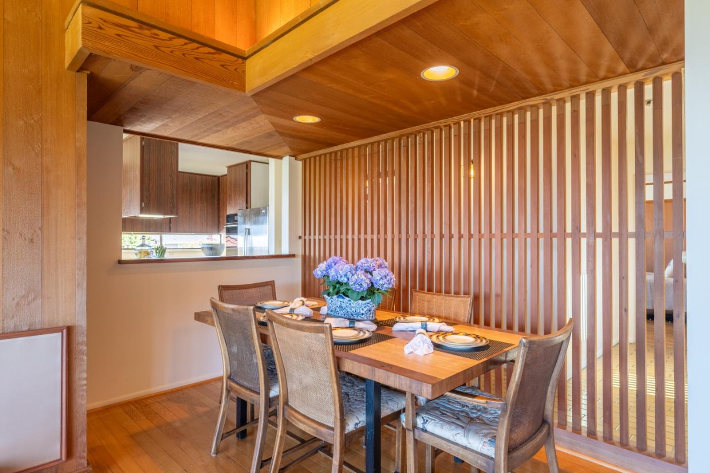 Detail Gallery Image 7 of 28 For 2952 Cuesta Way, Carmel,  CA 93923 - 3 Beds | 3 Baths