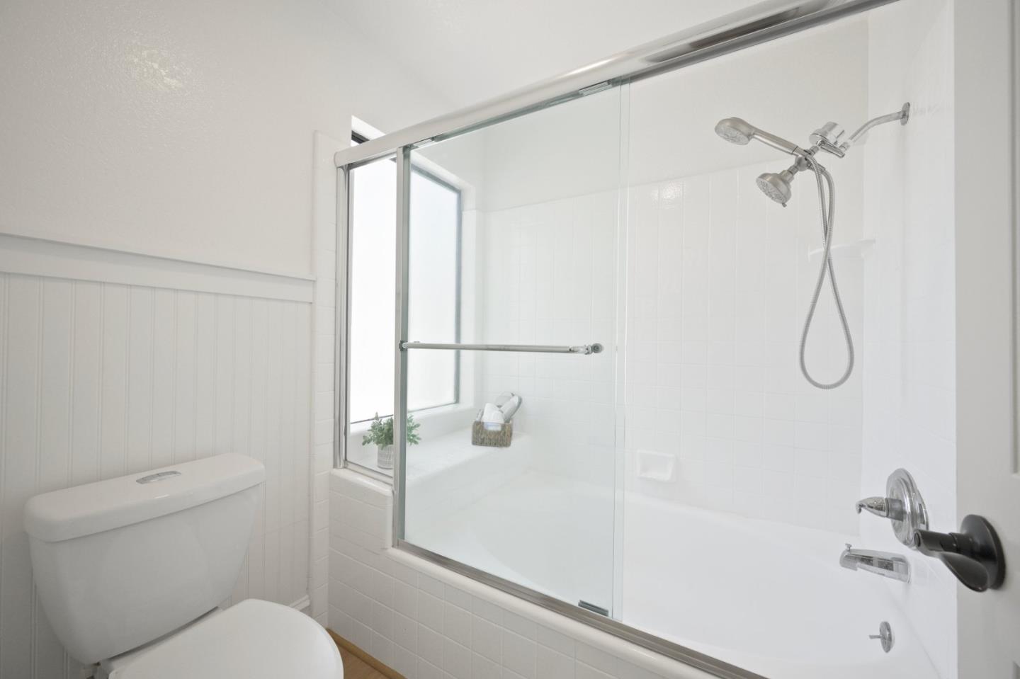 Detail Gallery Image 15 of 31 For 1128 Kayellen Ct, San Jose,  CA 95125 - 2 Beds | 2/1 Baths