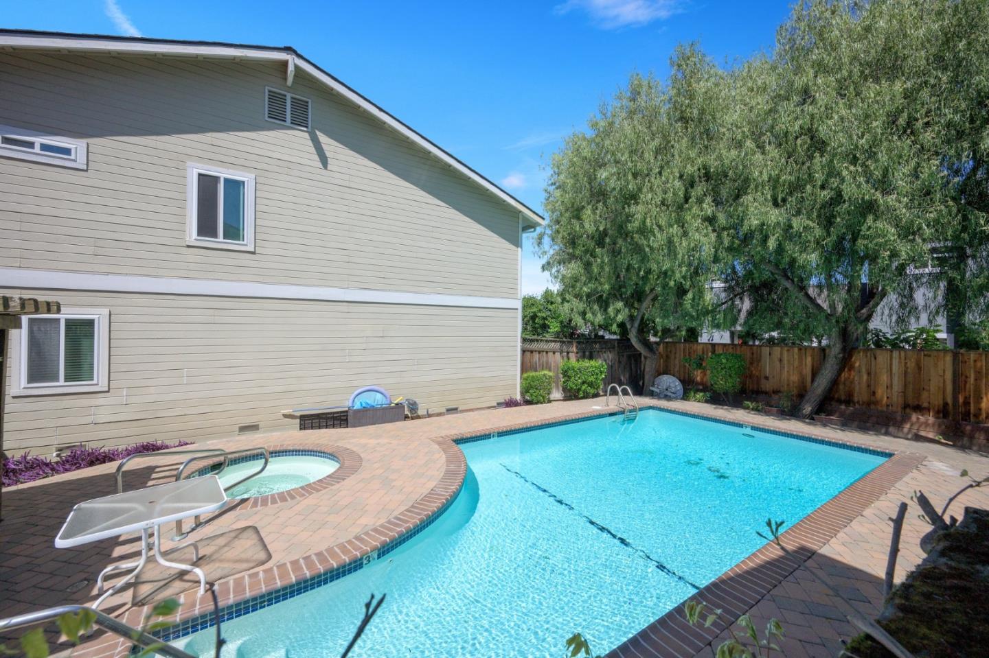 Detail Gallery Image 27 of 31 For 1128 Kayellen Ct, San Jose,  CA 95125 - 2 Beds | 2/1 Baths