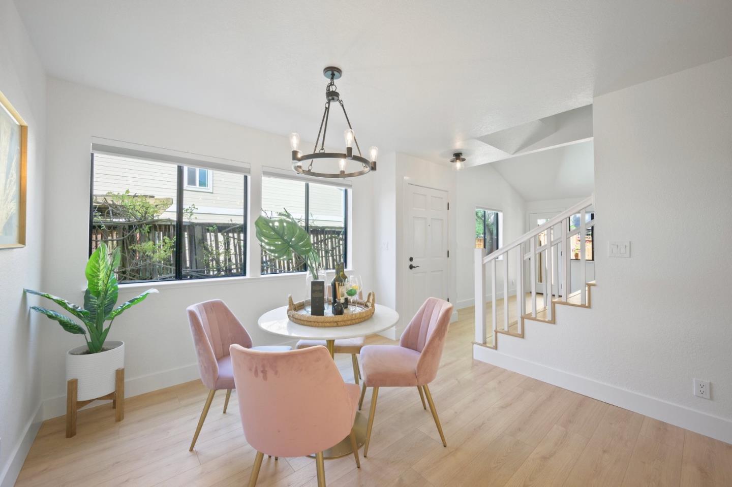 Detail Gallery Image 3 of 31 For 1128 Kayellen Ct, San Jose,  CA 95125 - 2 Beds | 2/1 Baths