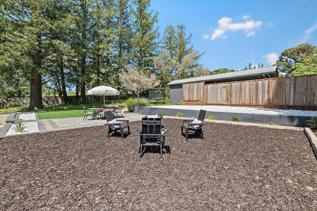 Detail Gallery Image 28 of 33 For 789 Canada Rd, Woodside,  CA 94062 - 3 Beds | 2 Baths